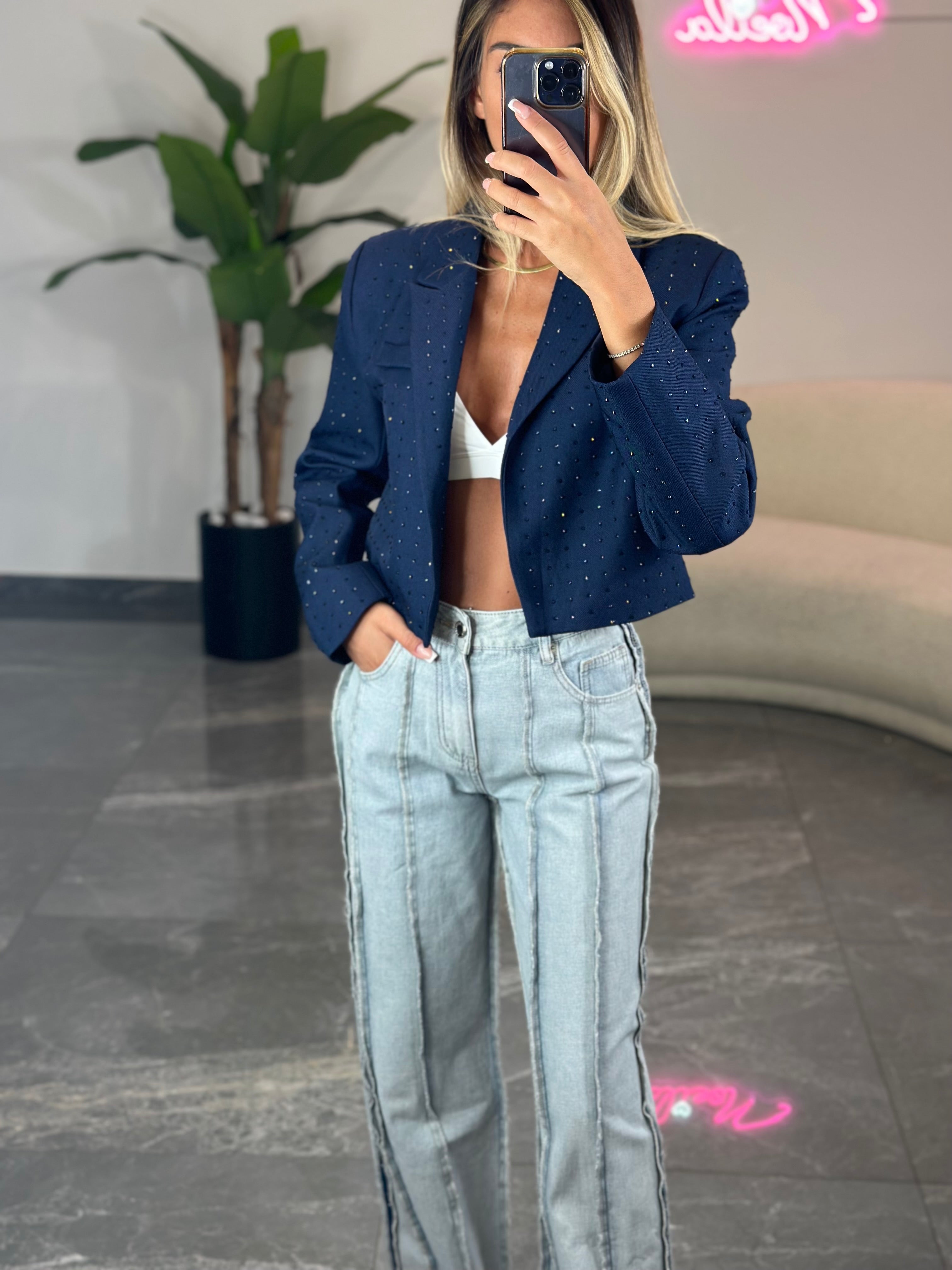 Blazer Magic Crop