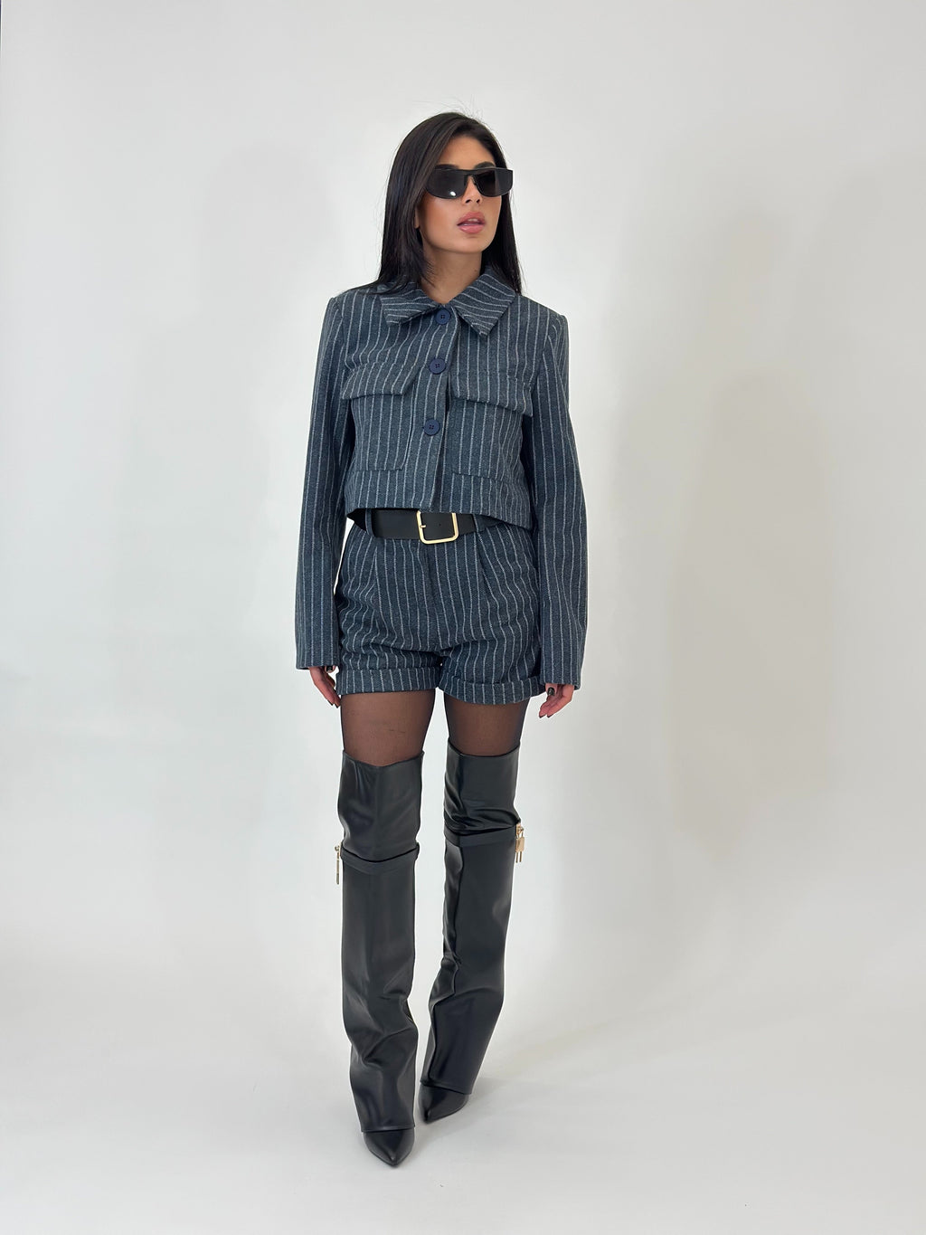 Set Nadine