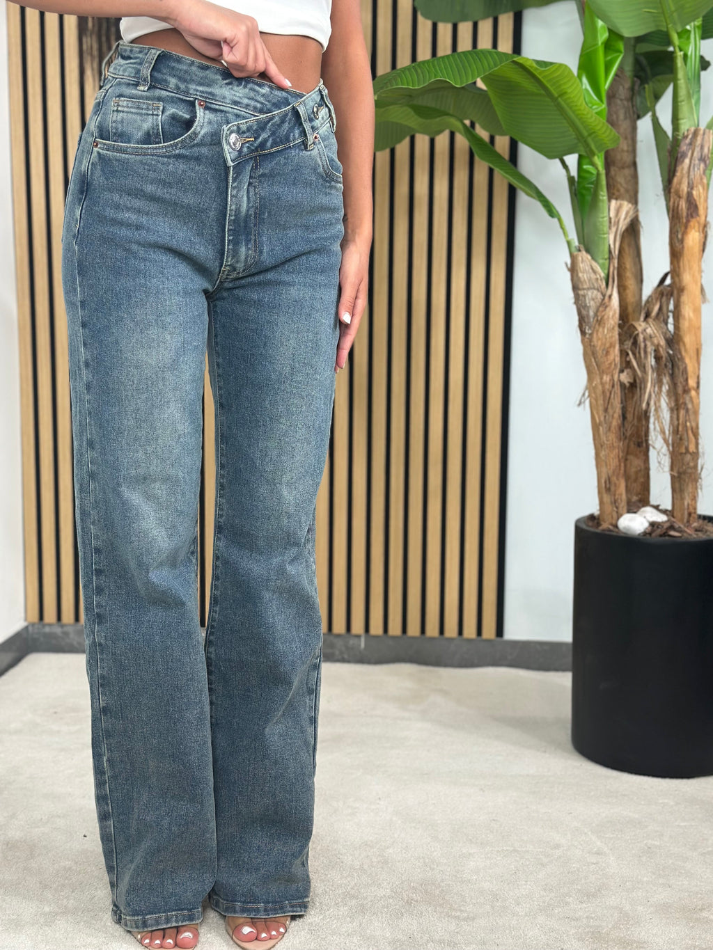 Jeans Chiusura Inversa Sabbiato