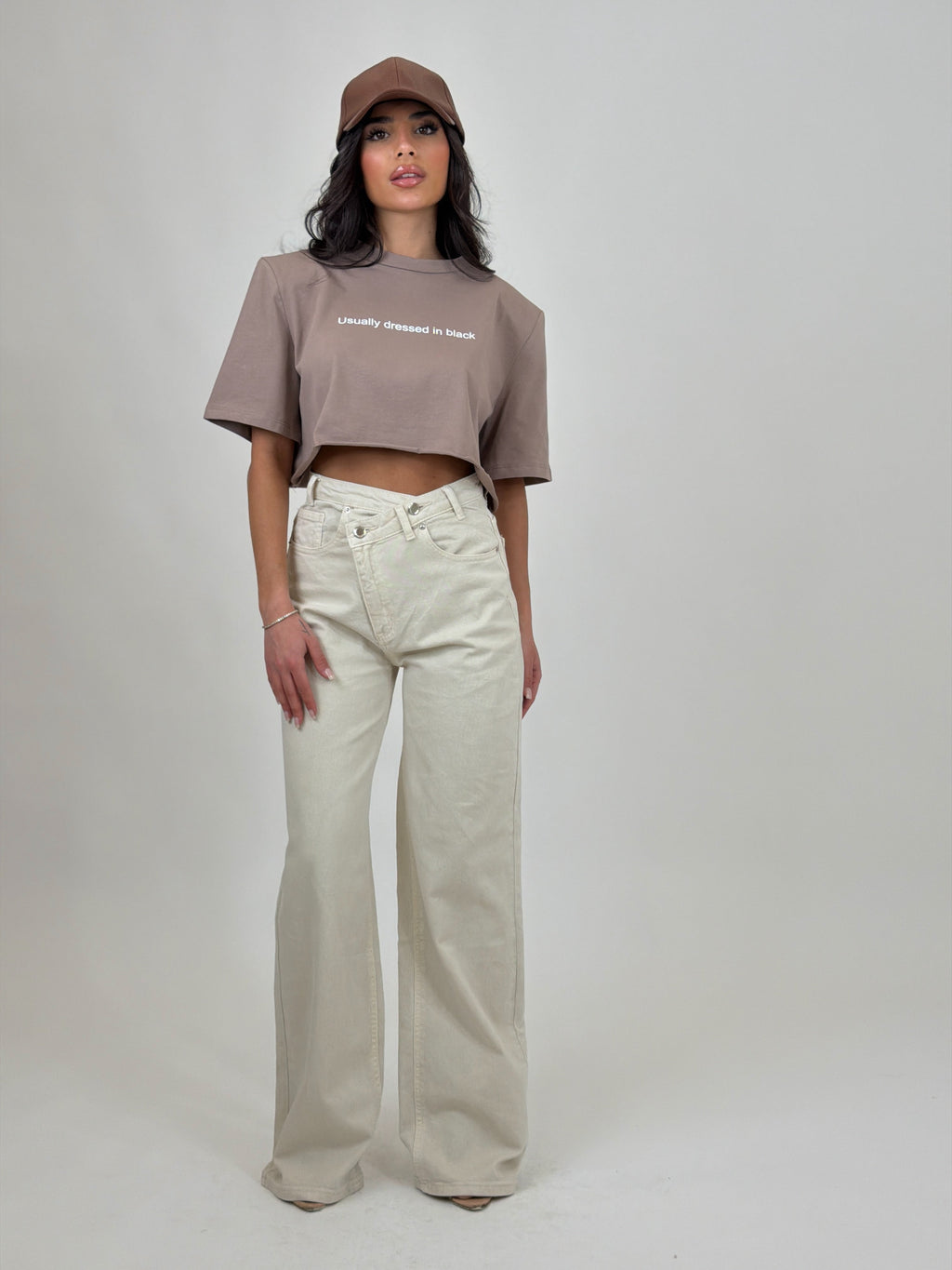 Maglia "Usually dress black"