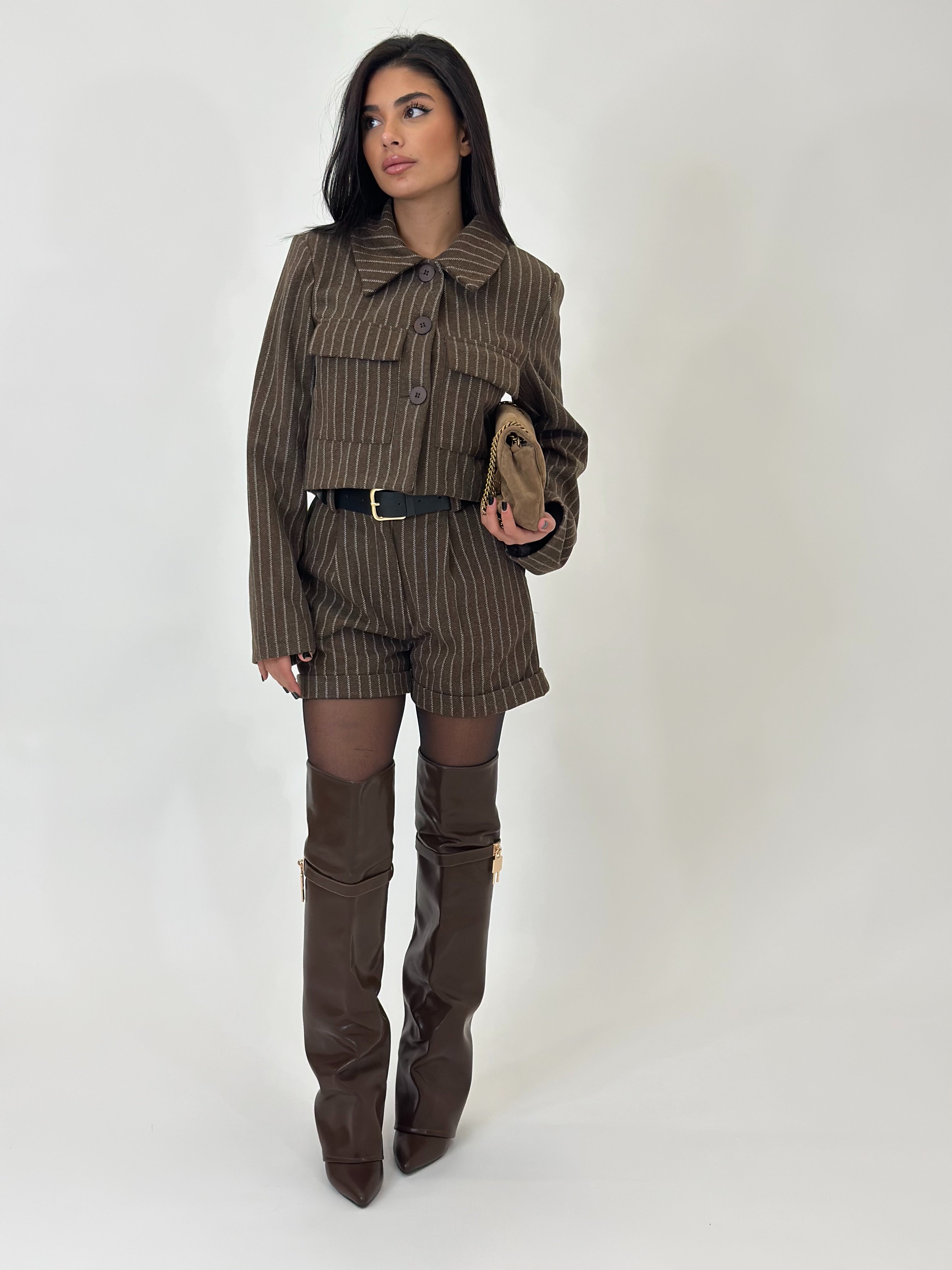 Set Nadine