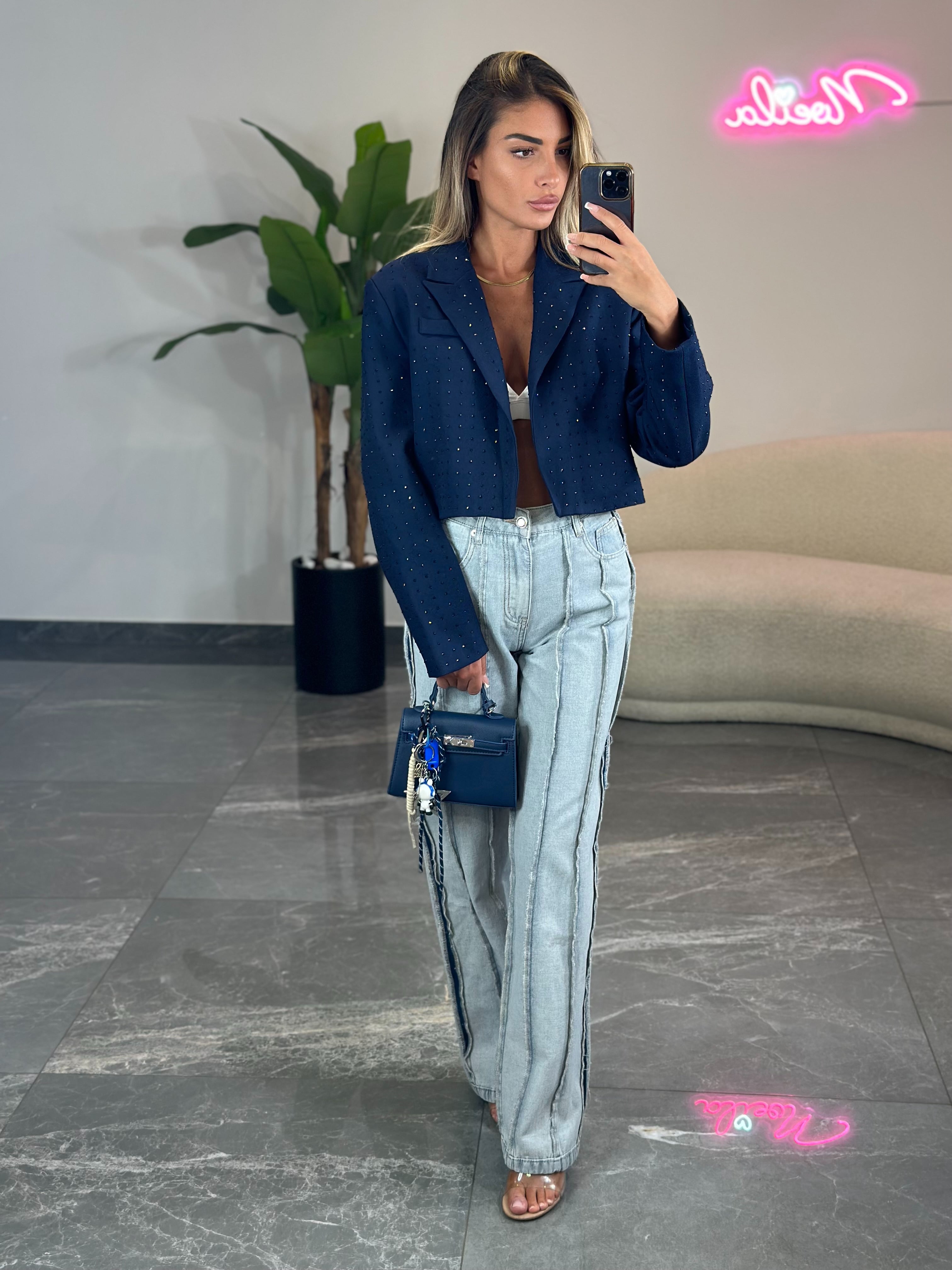 Blazer Magic Crop