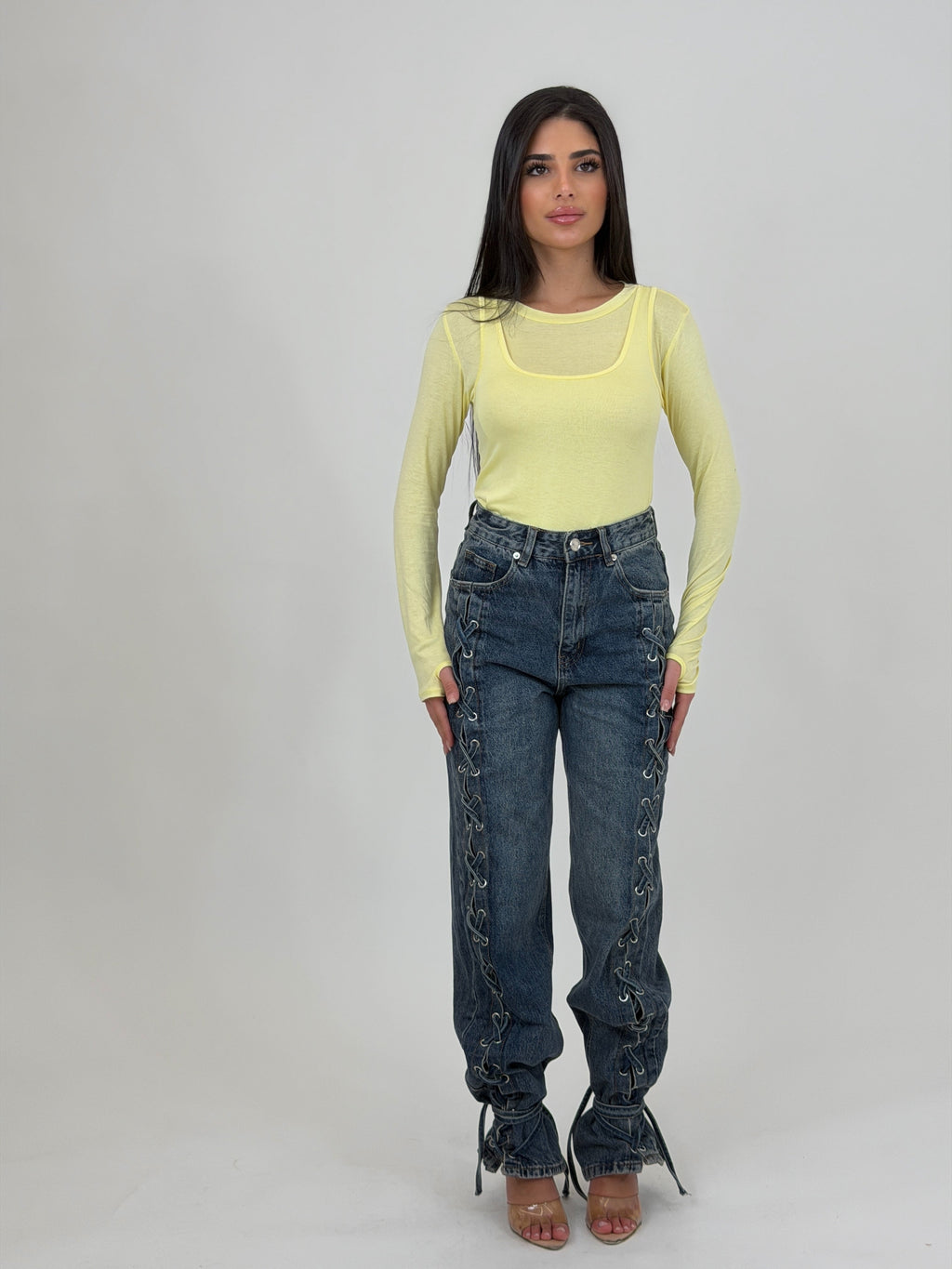 Jeans Stringhe