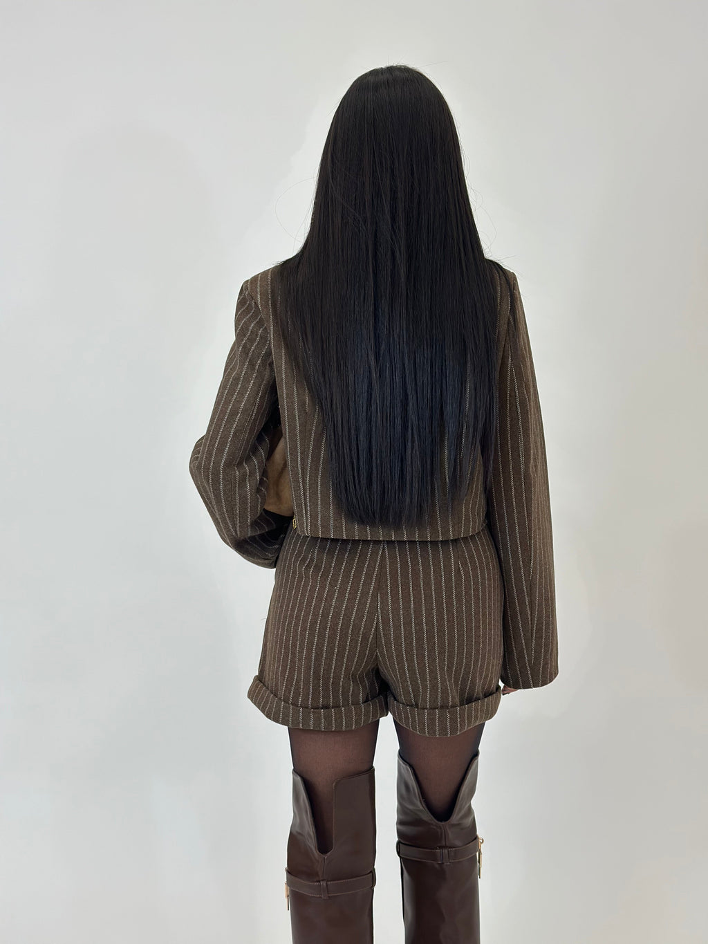 Set Nadine