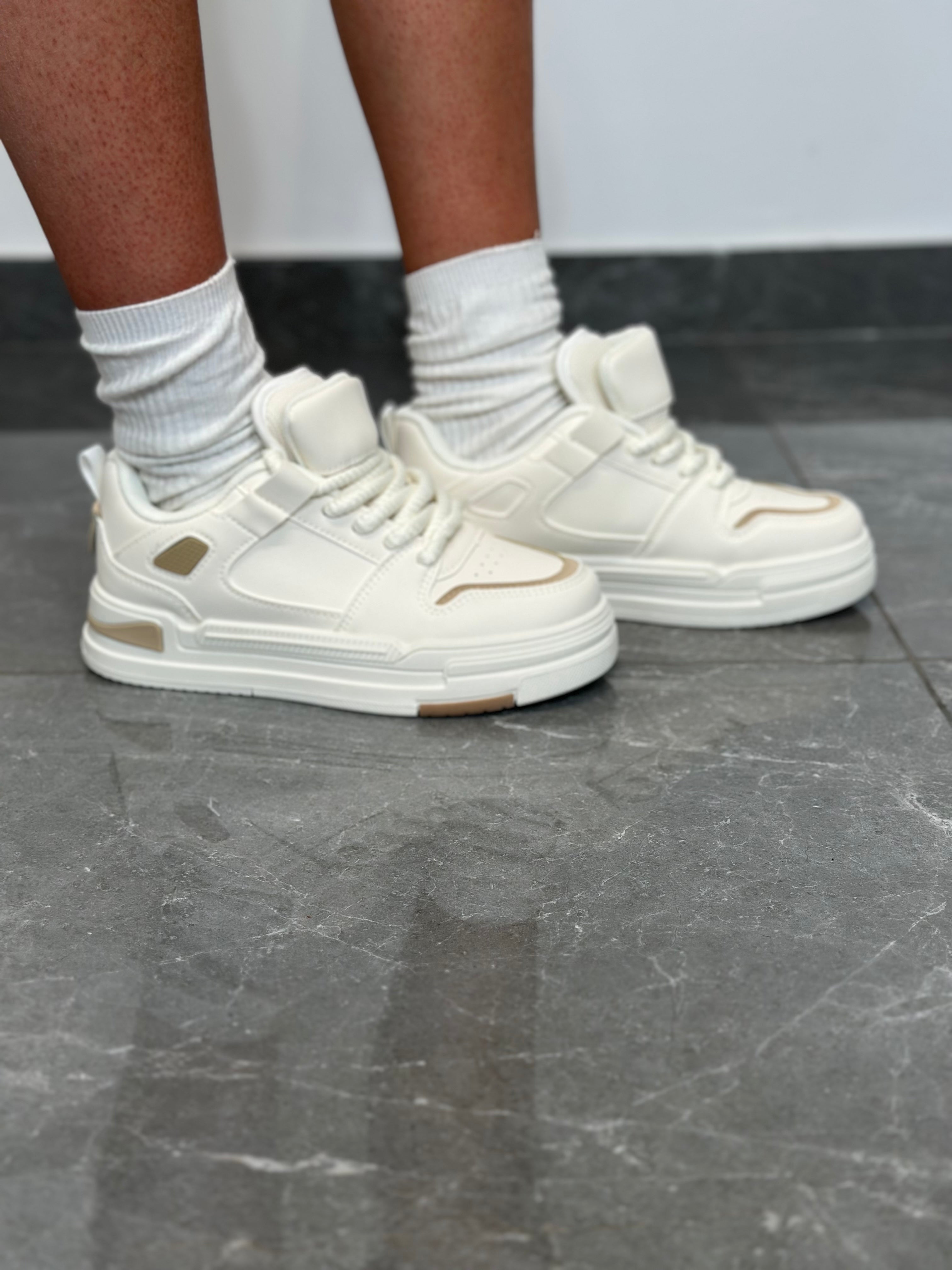 Sneakers Panna